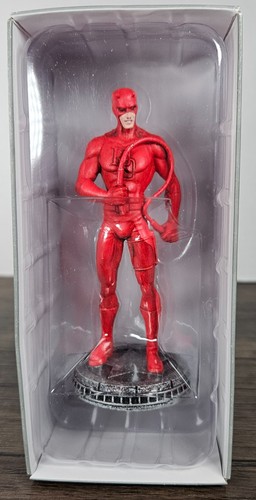 White pawn daredevil eaglemoss - white,