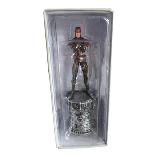 Eaglemoss marvel chess - eaglemoss,