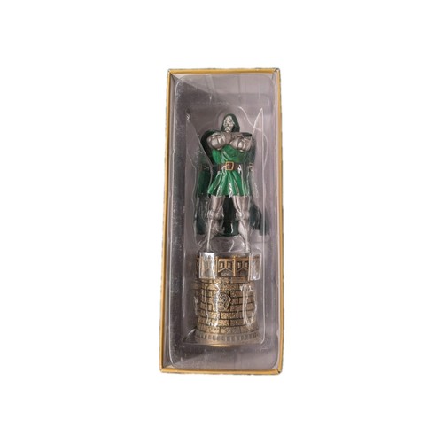 Eaglemoss marvel chess - eaglemoss,